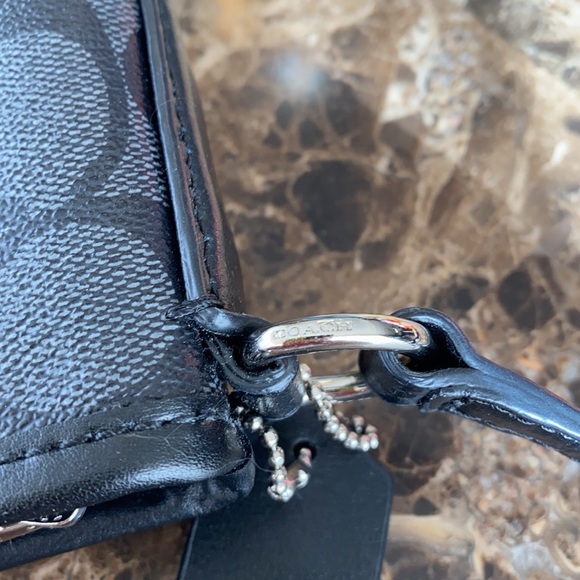 COPY - Coach cross body bag - Picture 13 of 14